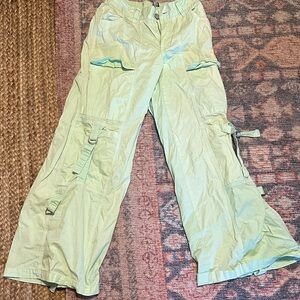 BDG Light Green Cargo Pants | Y2K Utility Wide Leg | Fits Size 27 / Small